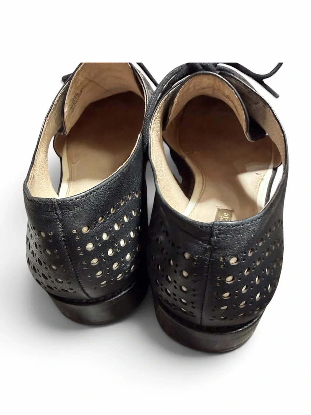 Louise et Cie Black Perforated Leather Lace-Up Oxfords sz 8